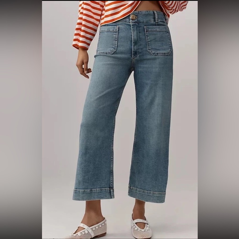 Anthropologie Maeve The Colette Light Wash Wide-Leg Crop Jeans
